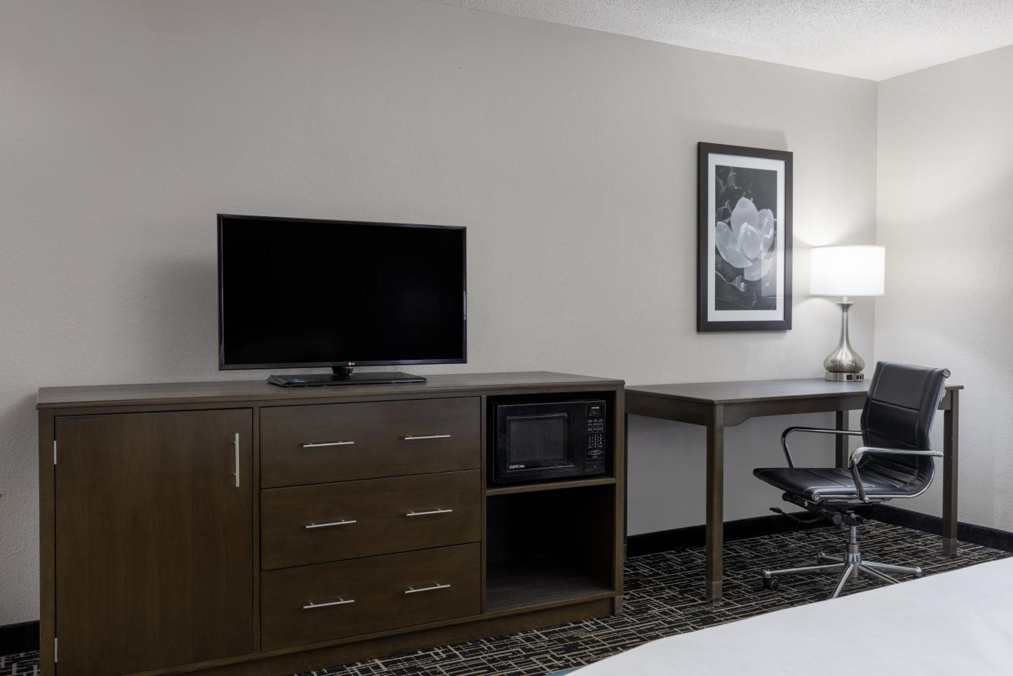 Hotel La Quinta By Wyndham Covington Zewnętrze zdjęcie