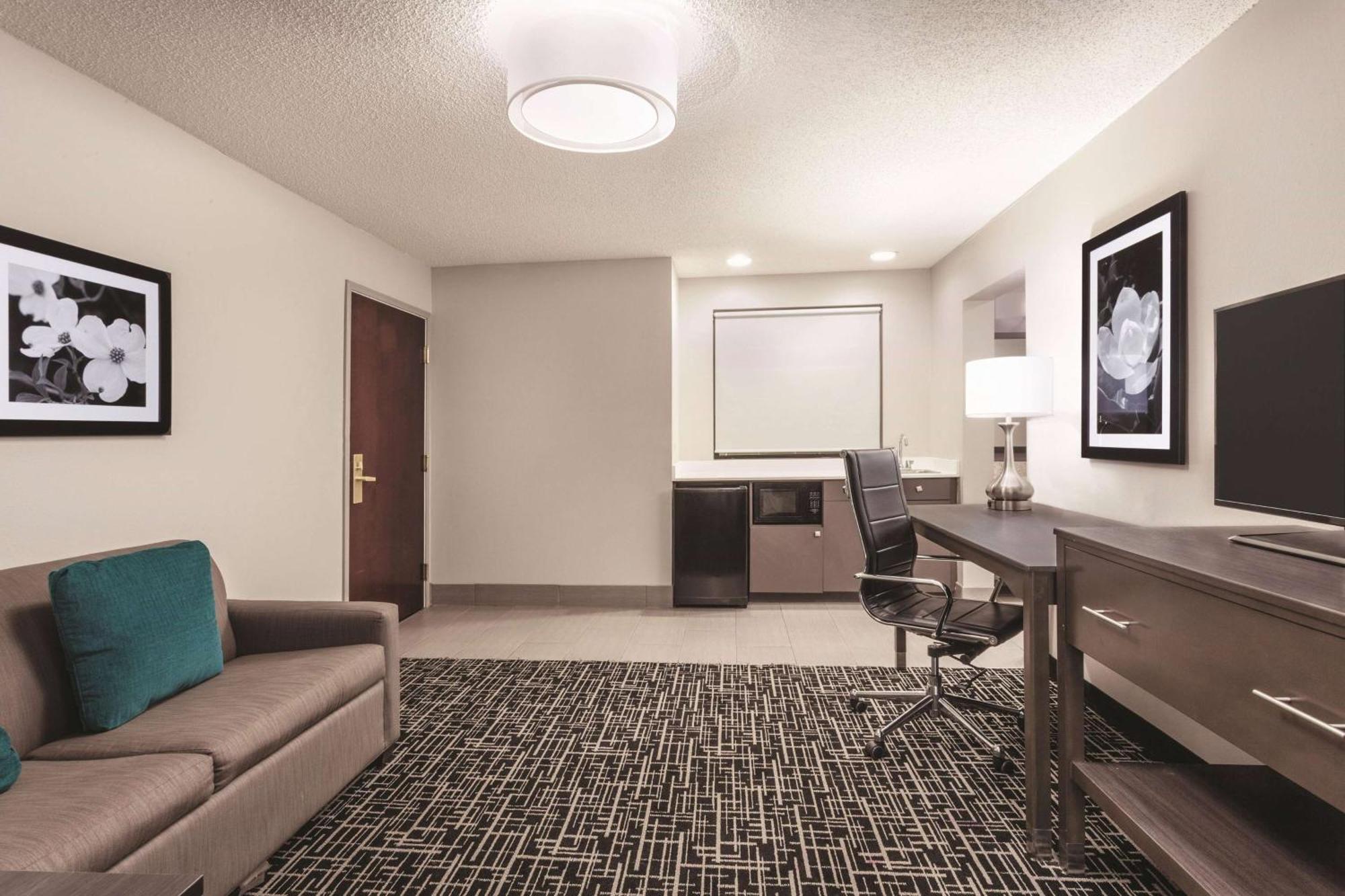 Hotel La Quinta By Wyndham Covington Zewnętrze zdjęcie